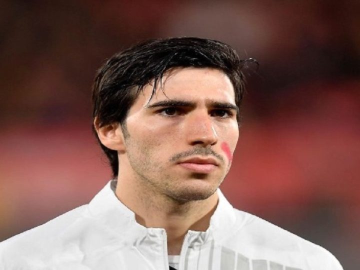 Tonali e scommesse: l’ex Milan rischia più di 12 mesi di stop
