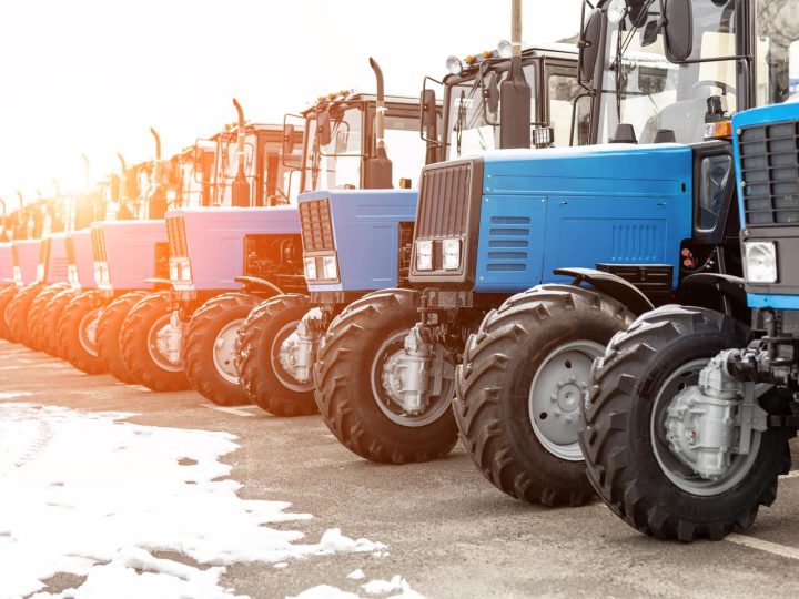 Marcia dei trattori su Berlino: agricoltori in rivolta per gli sgravi fiscali!