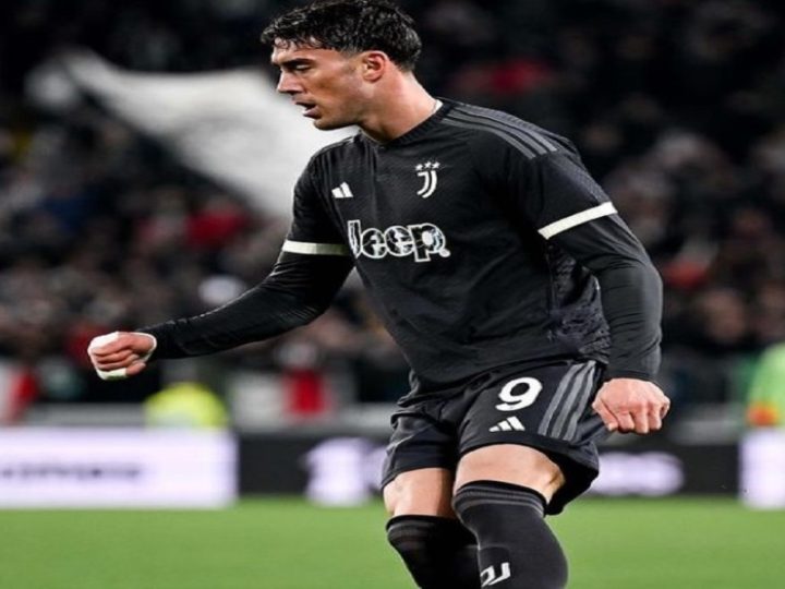 Gazzetta dello Sport: incontro rapido dell’agente di Vlahovic a Torino per il rinnovo