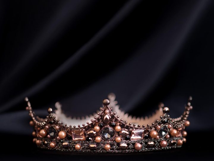 Regina Margrethe II fa tremare la Danimarca con un annuncio imprevisto!