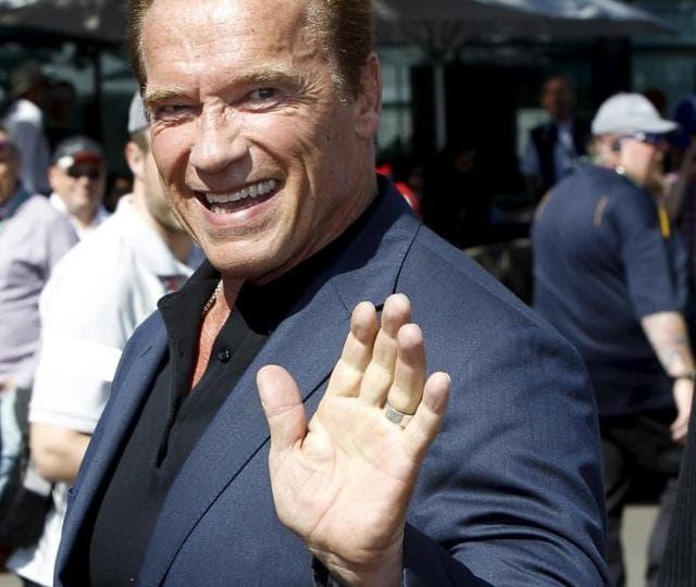 Schwarzenegger nelle maglie della dogana: fermato per un orologio, ecco il retroscena!